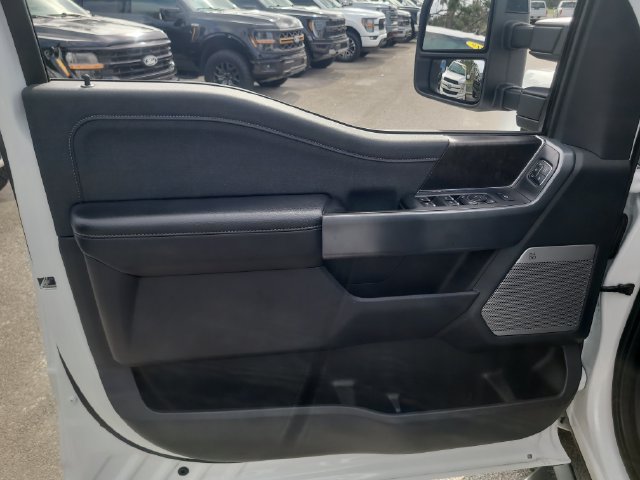 Certified 2024 Ford F350 Lariat AWD/4WD image 17