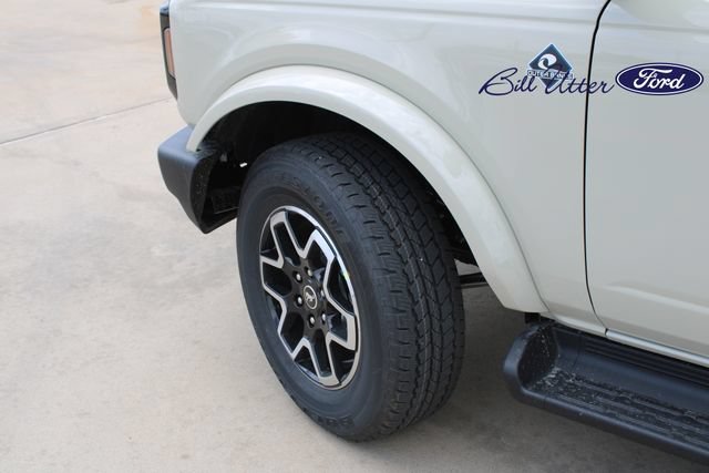 New 2026 Ford Bronco Outer Banks AWD/4WD image 5