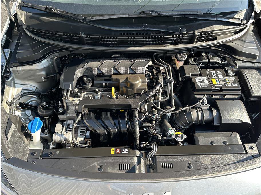 Used 2022 Kia Rio S image 32