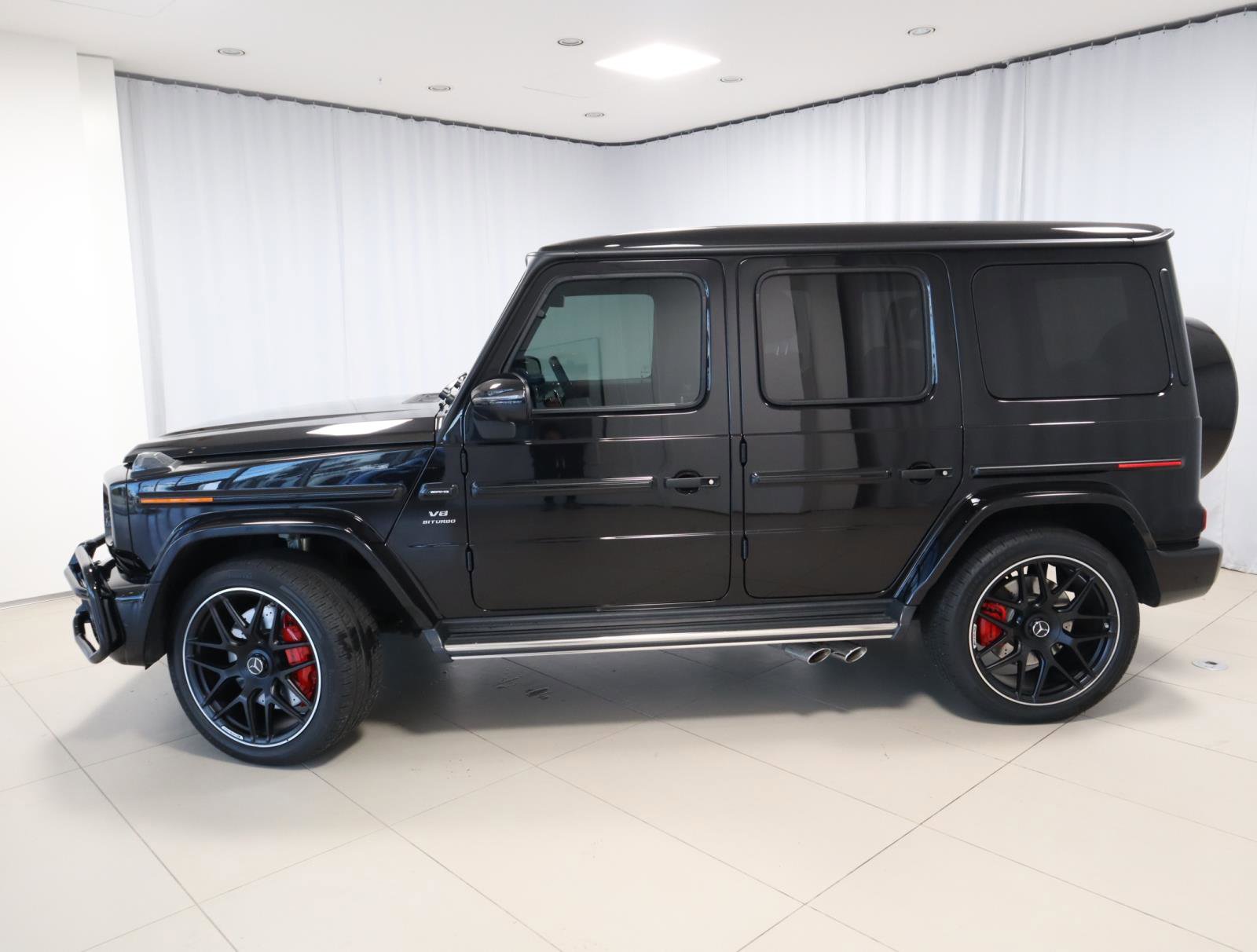 Used 2024 Mercedes-Benz G 63 AMG 4MATIC image 2