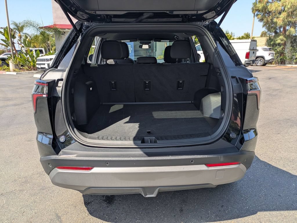 Used 2025 Chevrolet Equinox LT FWD image 31
