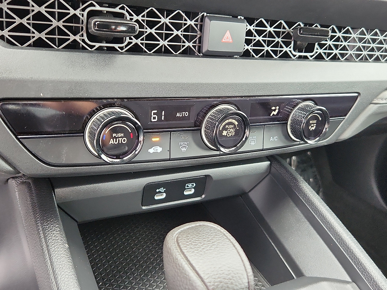 Certified 2025 Honda Accord LX image 16