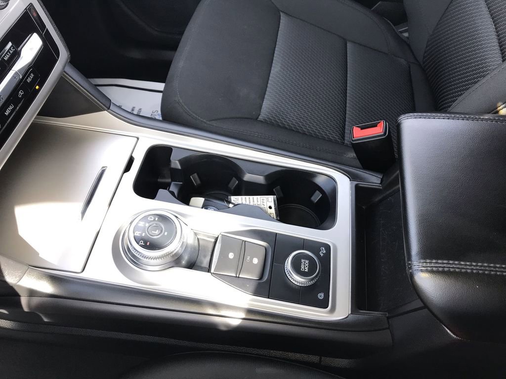 Used 2022 Ford Explorer XLT image 20