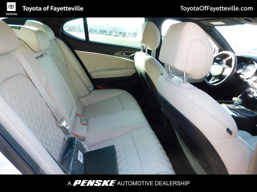 Used 2025 Genesis G70 3.3T Advanced w/ Sport Prestige Package image 5