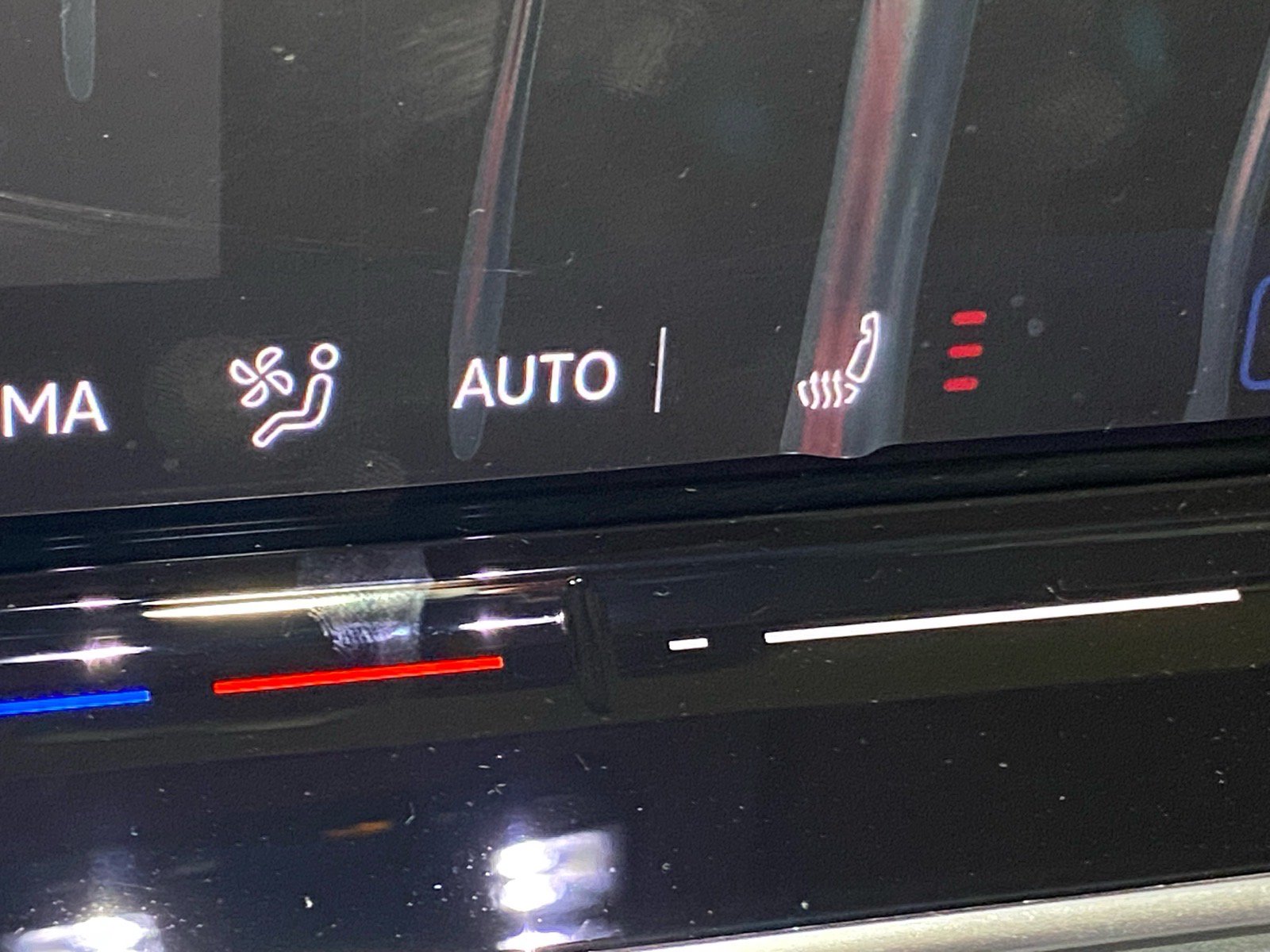 New 2026 Volkswagen Tiguan SE AWD/4WD image 8