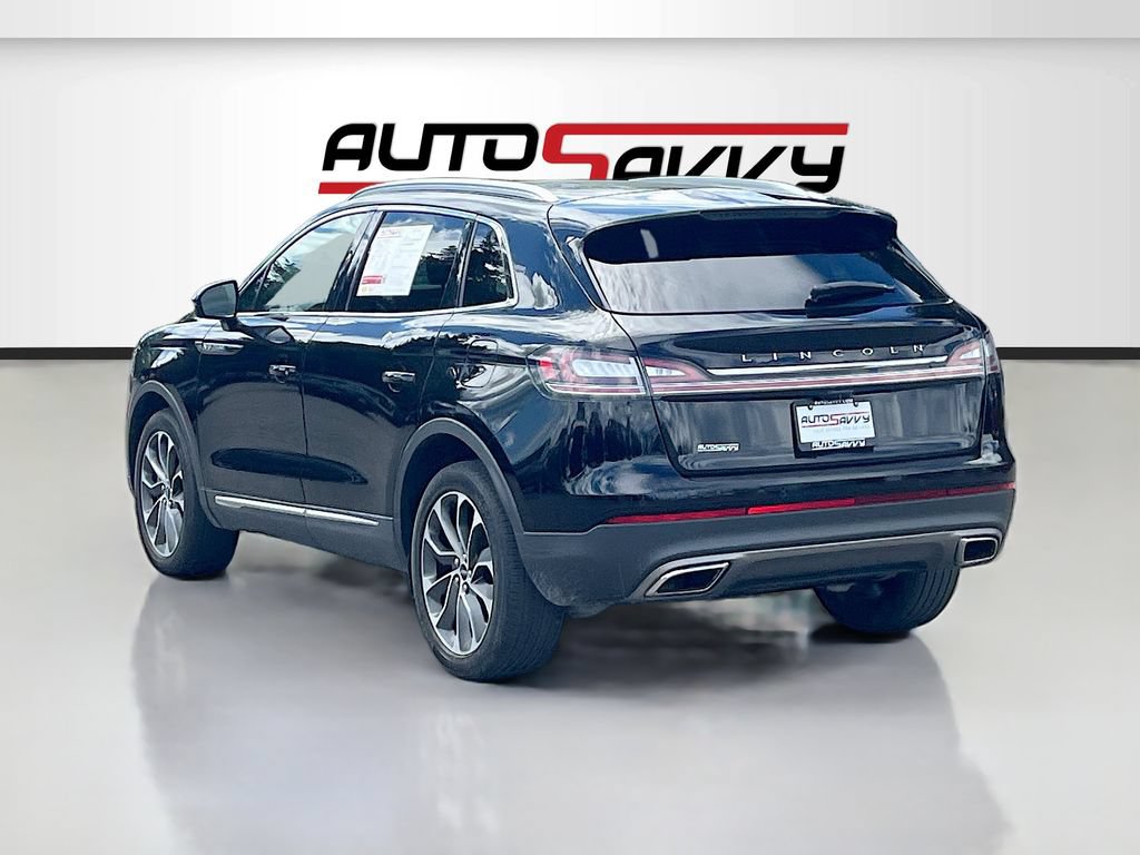 Used 2023 Lincoln Nautilus Reserve AWD/4WD image 5