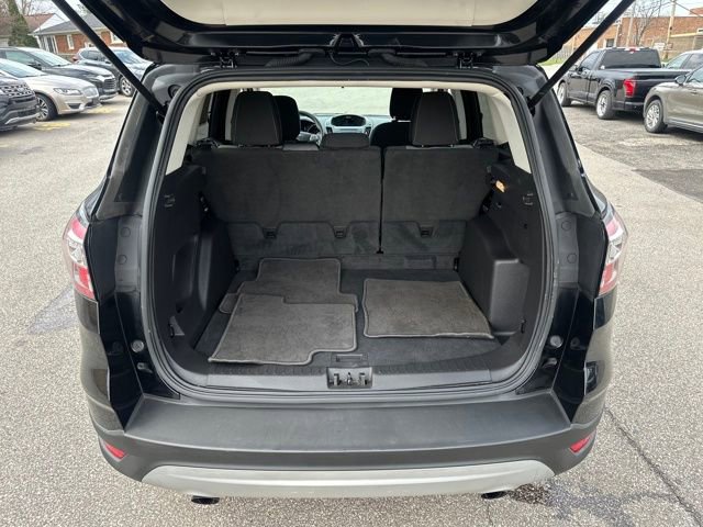 Used 2018 Ford Escape SE image 25