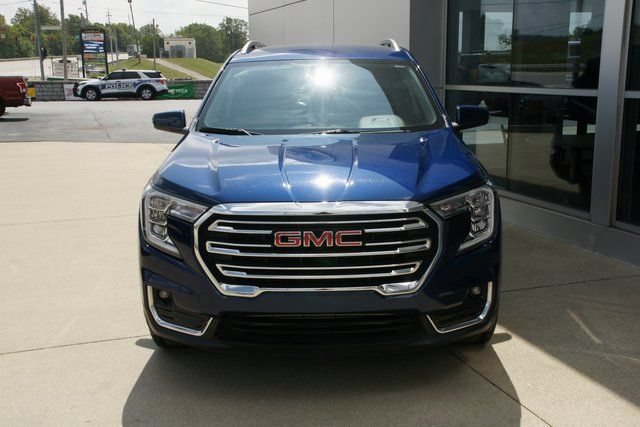 Used 2023 GMC Terrain SLT FWD image 6