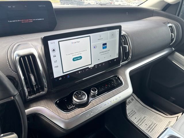Certified 2025 Ford Expedition Platinum w/ Platinum Ultimate Package AWD/4WD image 10