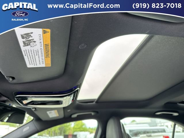 Used 2024 Mercedes-Benz C 63 AMG S image 24