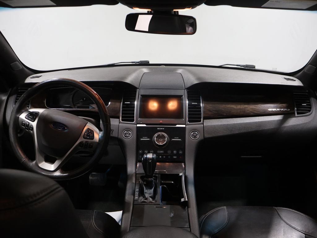 Used 2017 Ford Taurus Limited image 18