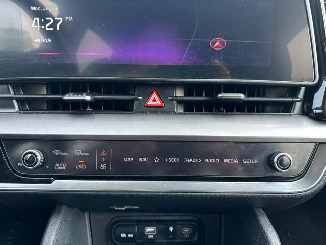 Certified 2024 Kia Sportage EX AWD/4WD image 36