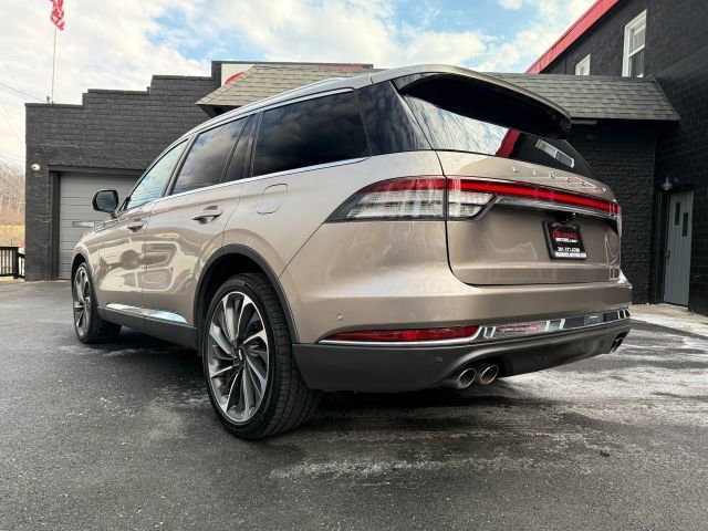 Used 2020 Lincoln Aviator Reserve w/ Equipment Group 202A image 5