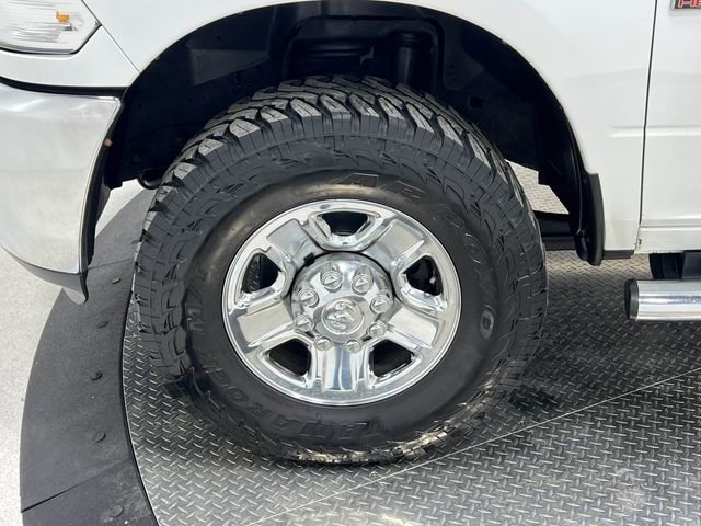 Used 2018 RAM 2500 Tradesman w/ Chrome Appearance Group image 32