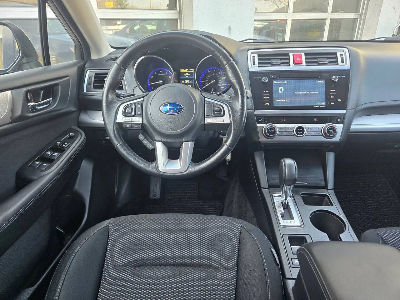 Used 2015 Subaru Outback 2.5i Premium AWD/4WD image 2