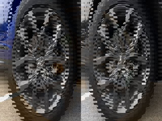 Used 2024 Acura MDX A-Spec image 11