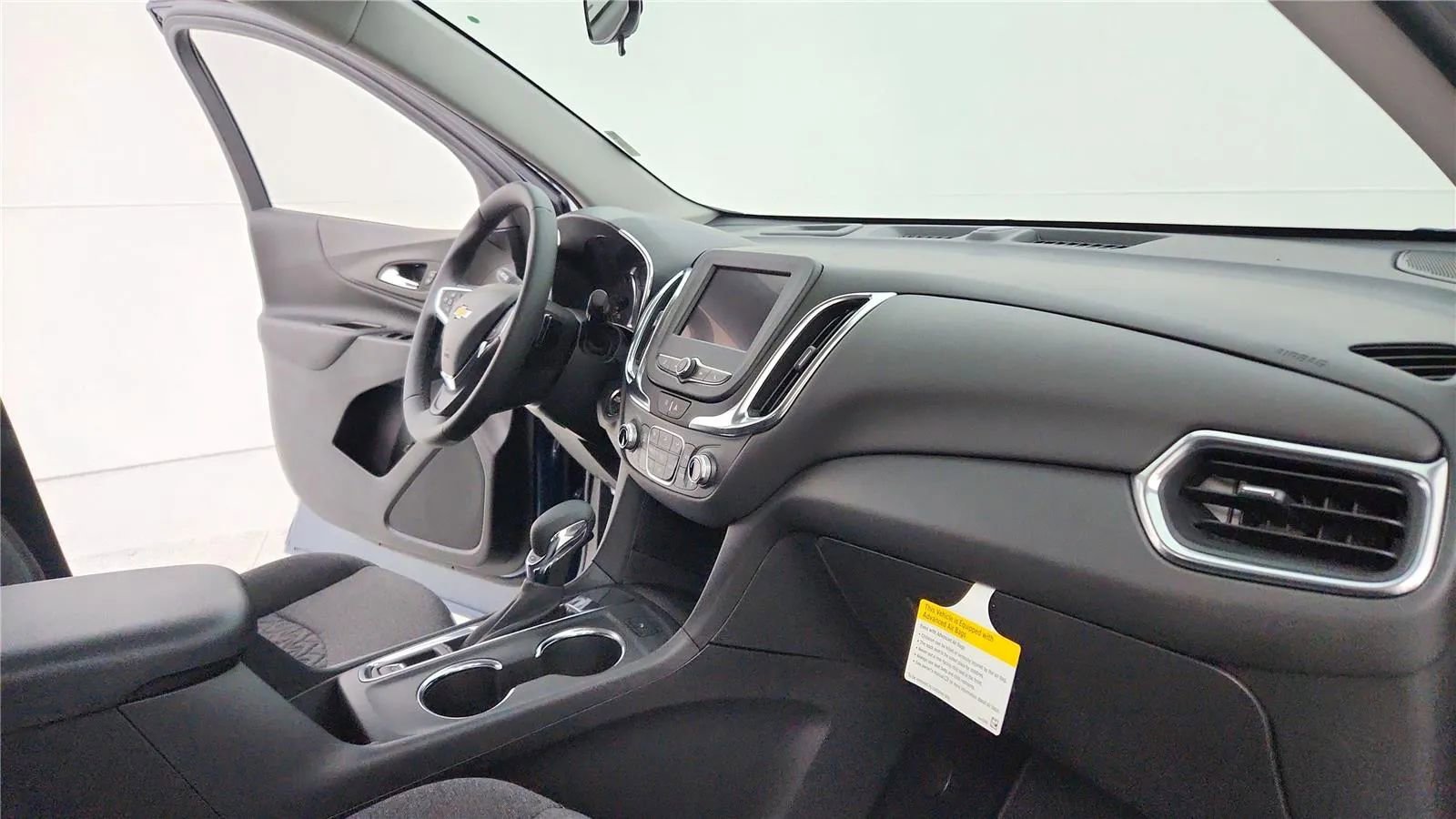 Used 2024 Chevrolet Equinox LT FWD image 54