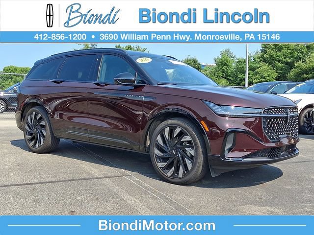 Used 2025 Lincoln Nautilus Reserve w/ Jet Appearance Package