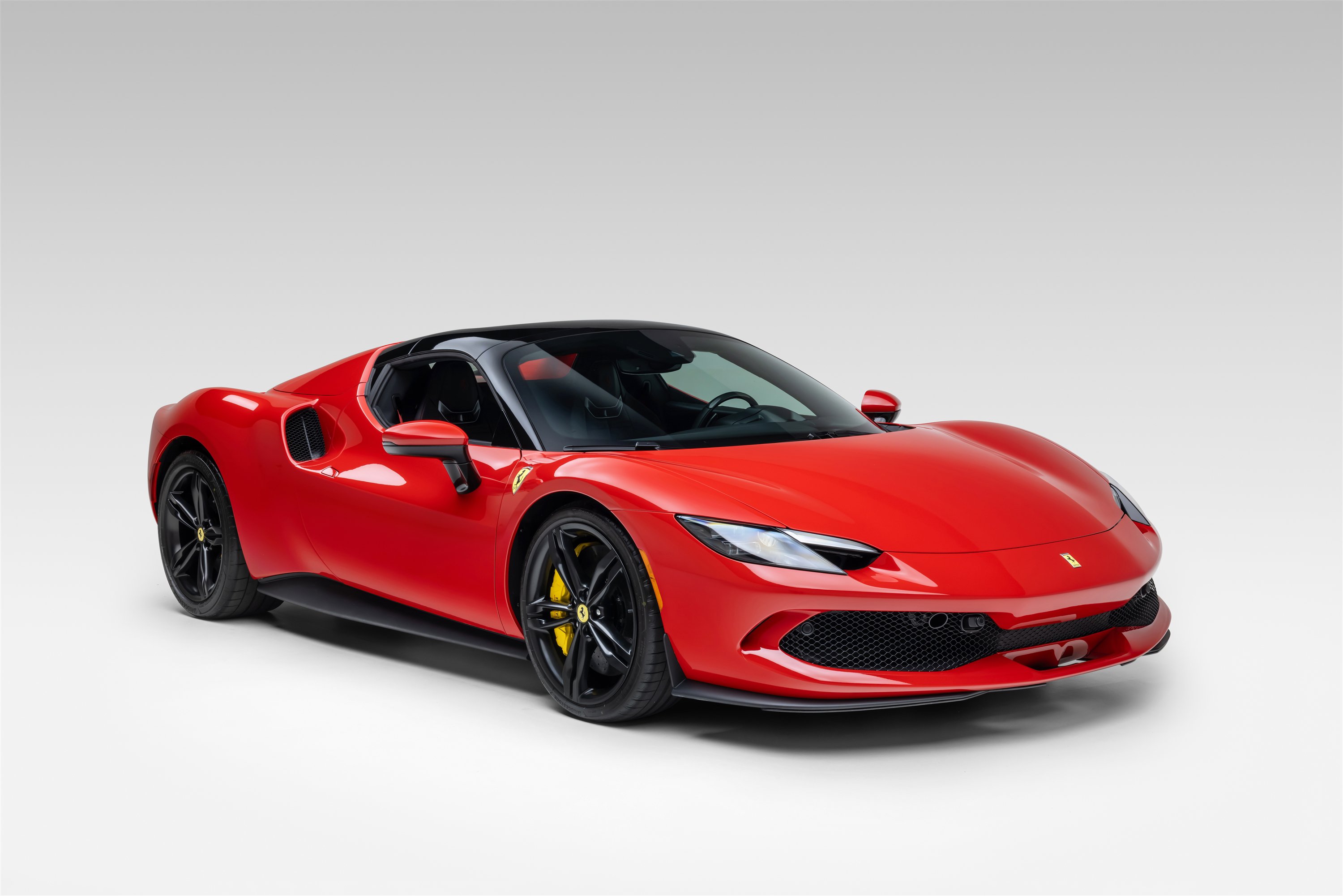Used 2026 Ferrari 296 GTS RWD image 6