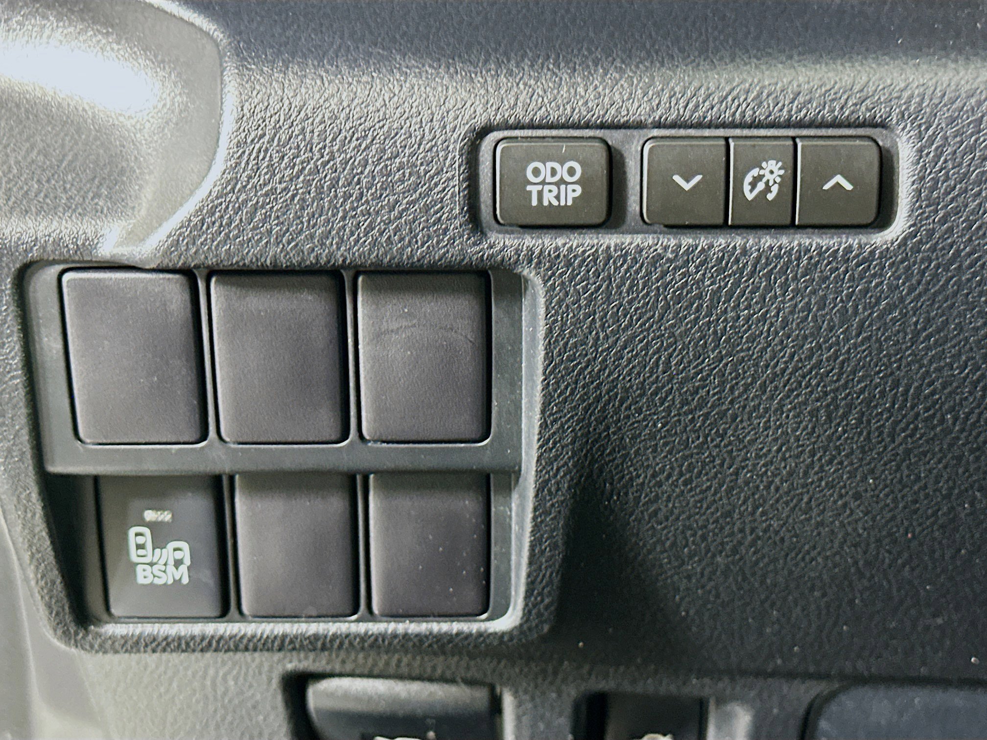 Used 2016 Lexus IS 300 AWD image 17