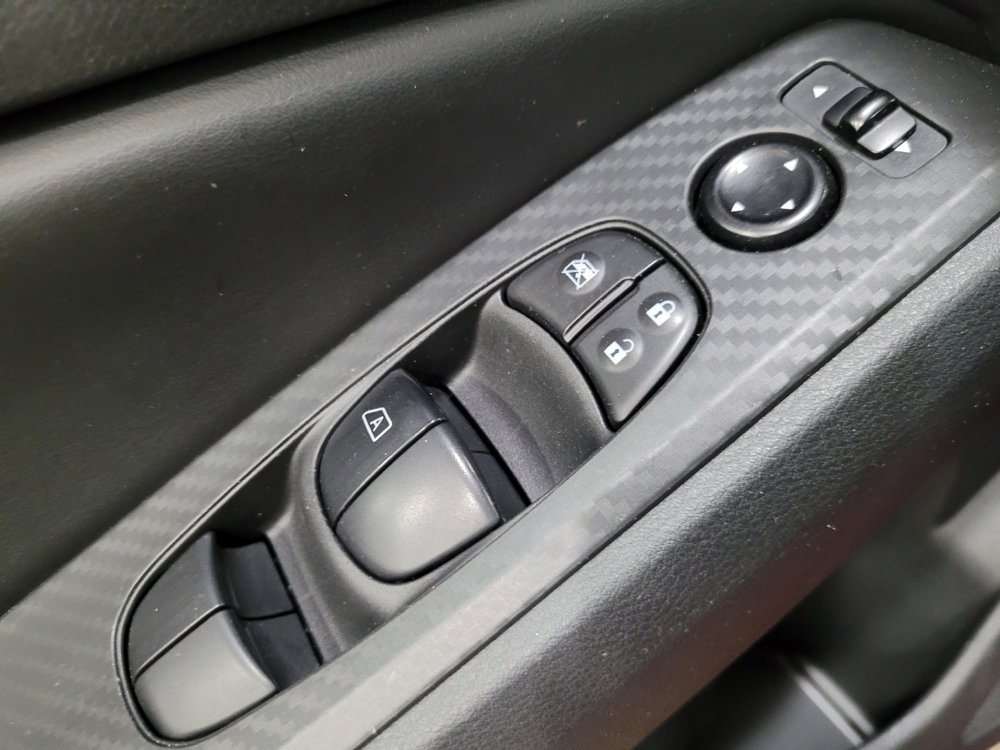 Used 2024 Nissan Altima 2.5 SV FWD image 27