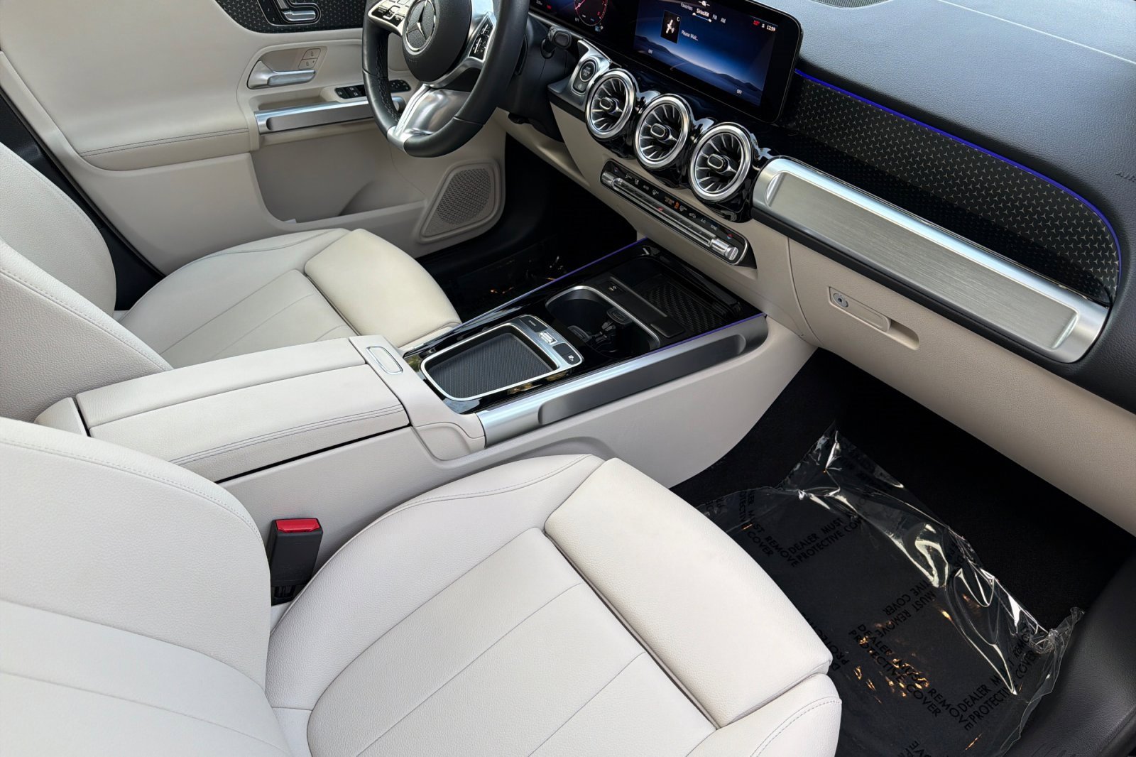 Certified 2025 Mercedes-Benz GLB 250 image 18