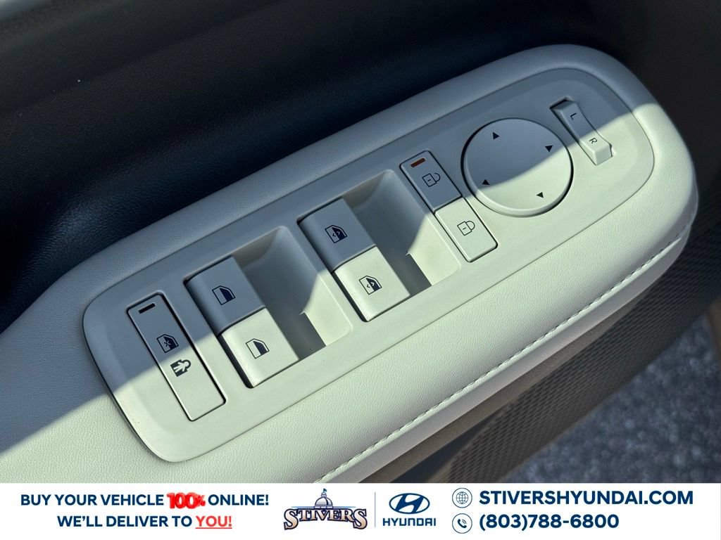 Used 2024 Hyundai Santa Fe SEL FWD image 26