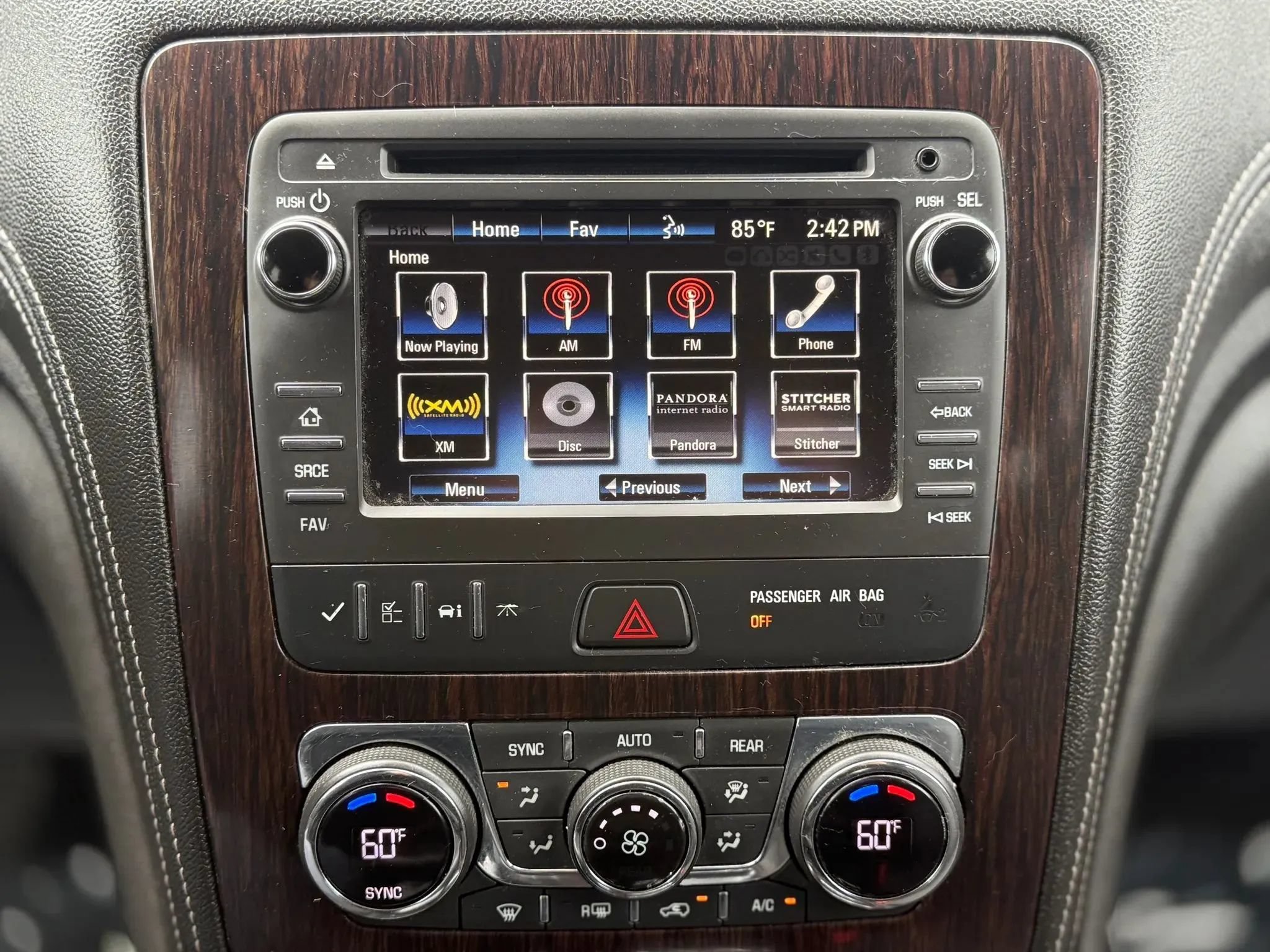 Used 2016 Chevrolet Traverse LT AWD/4WD image 26