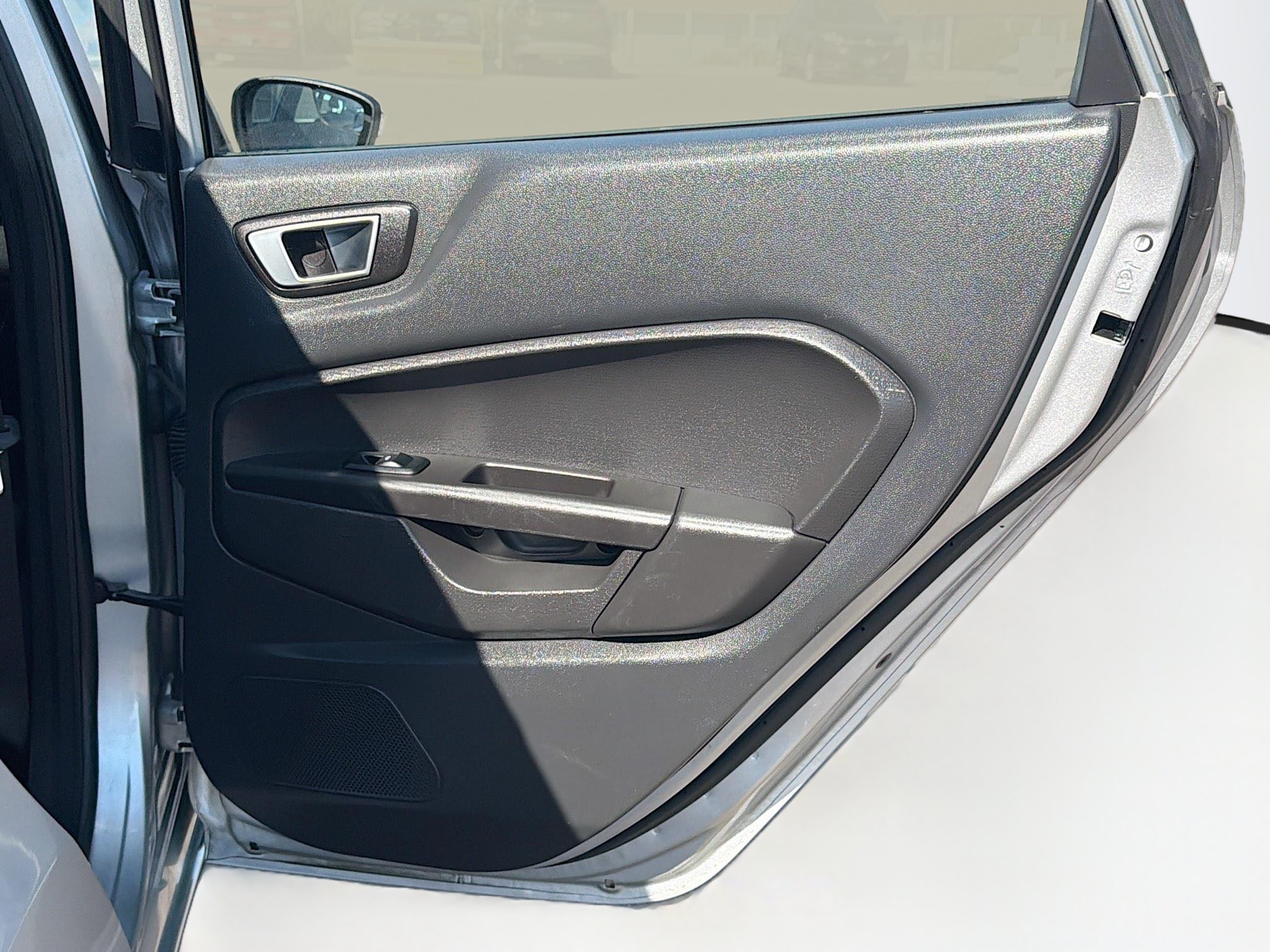 Used 2015 Ford Fiesta SE FWD image 27