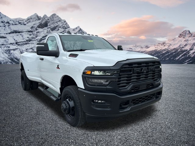New 2026 RAM 3500 Tradesman AWD/4WD image 7