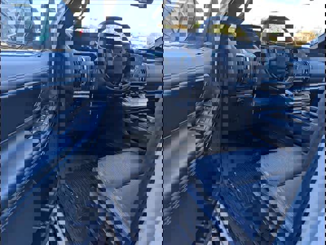 New 2025 Ford Expedition Max Platinum image 5