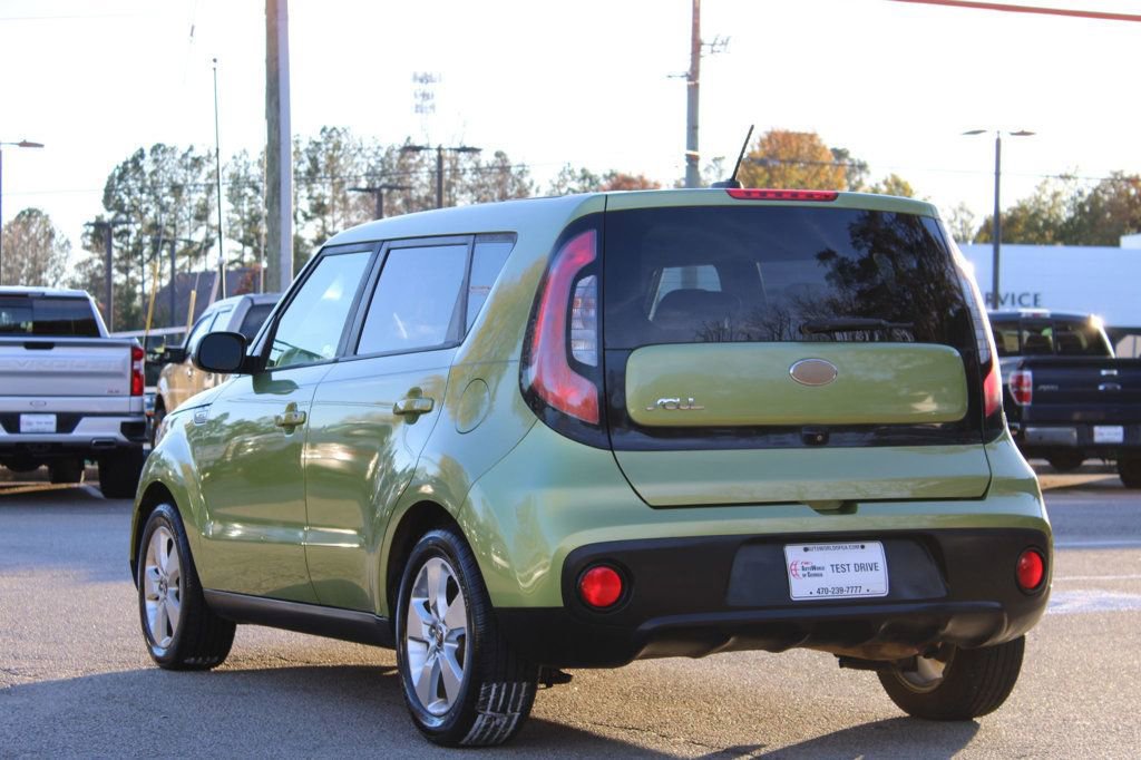 Used 2017 Kia Soul w/ Convenience Package image 5