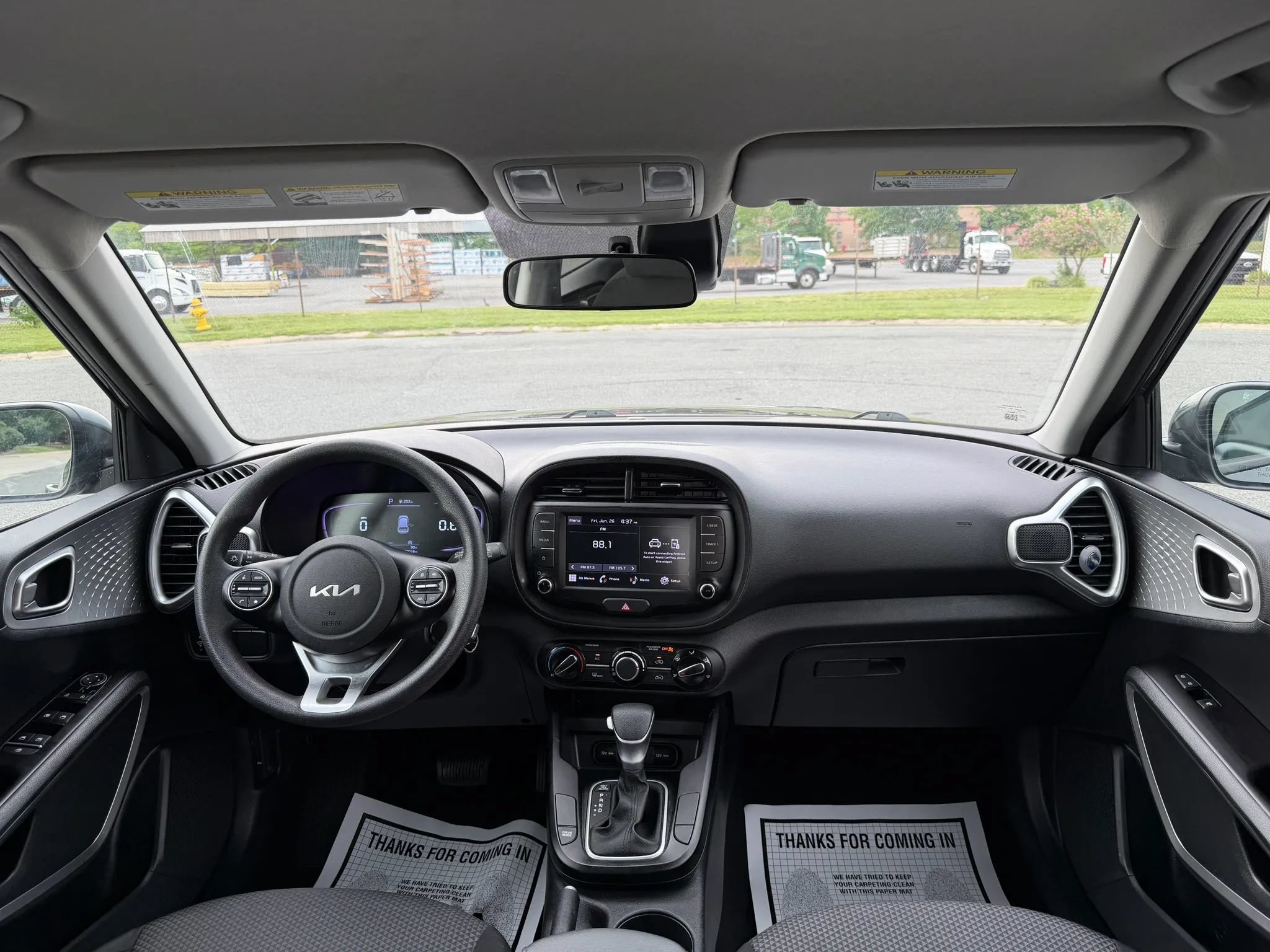 Used 2023 Kia Soul LX w/ Option Group 015 FWD image 15
