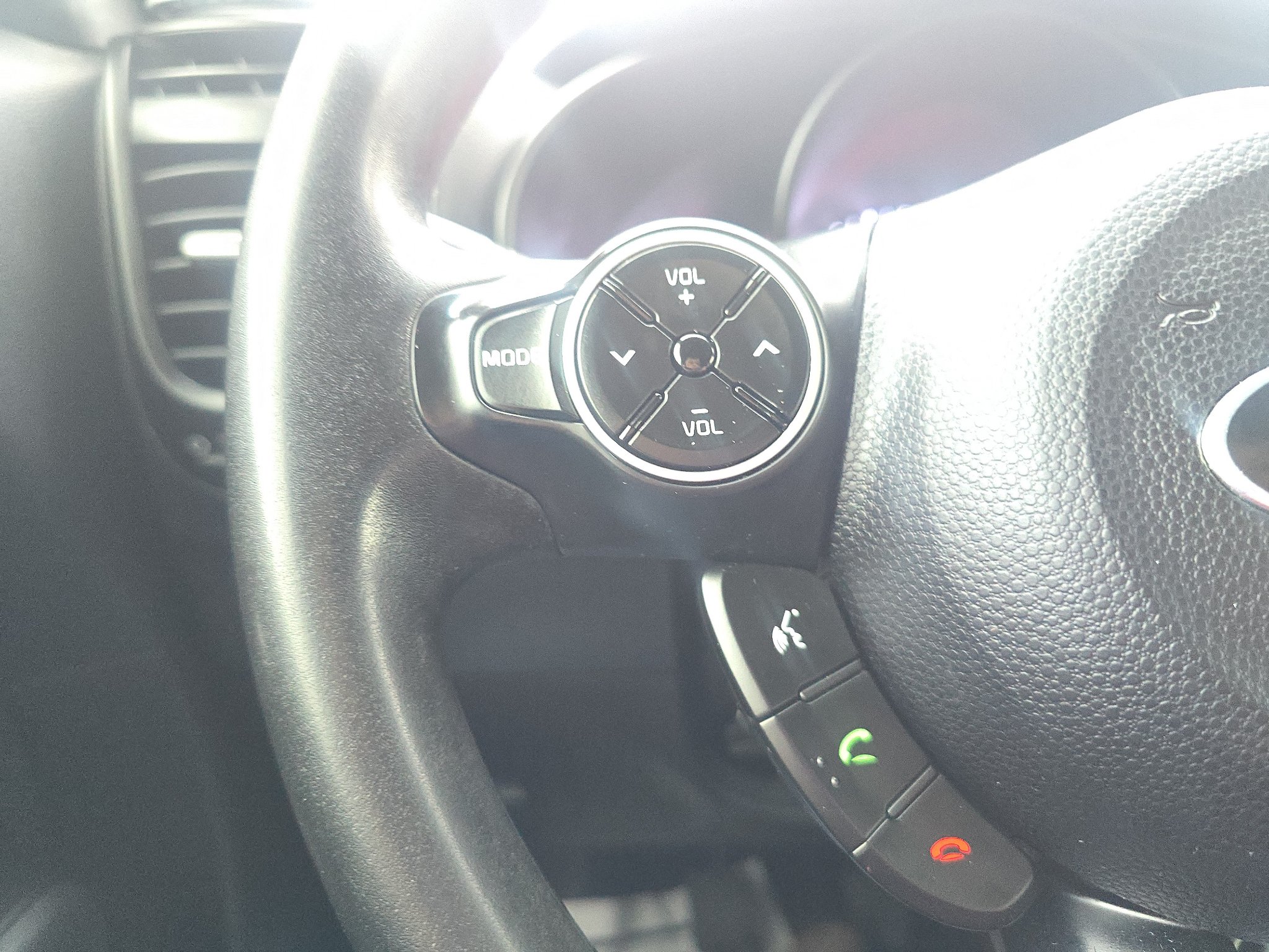 Used 2015 Kia Soul FWD image 21