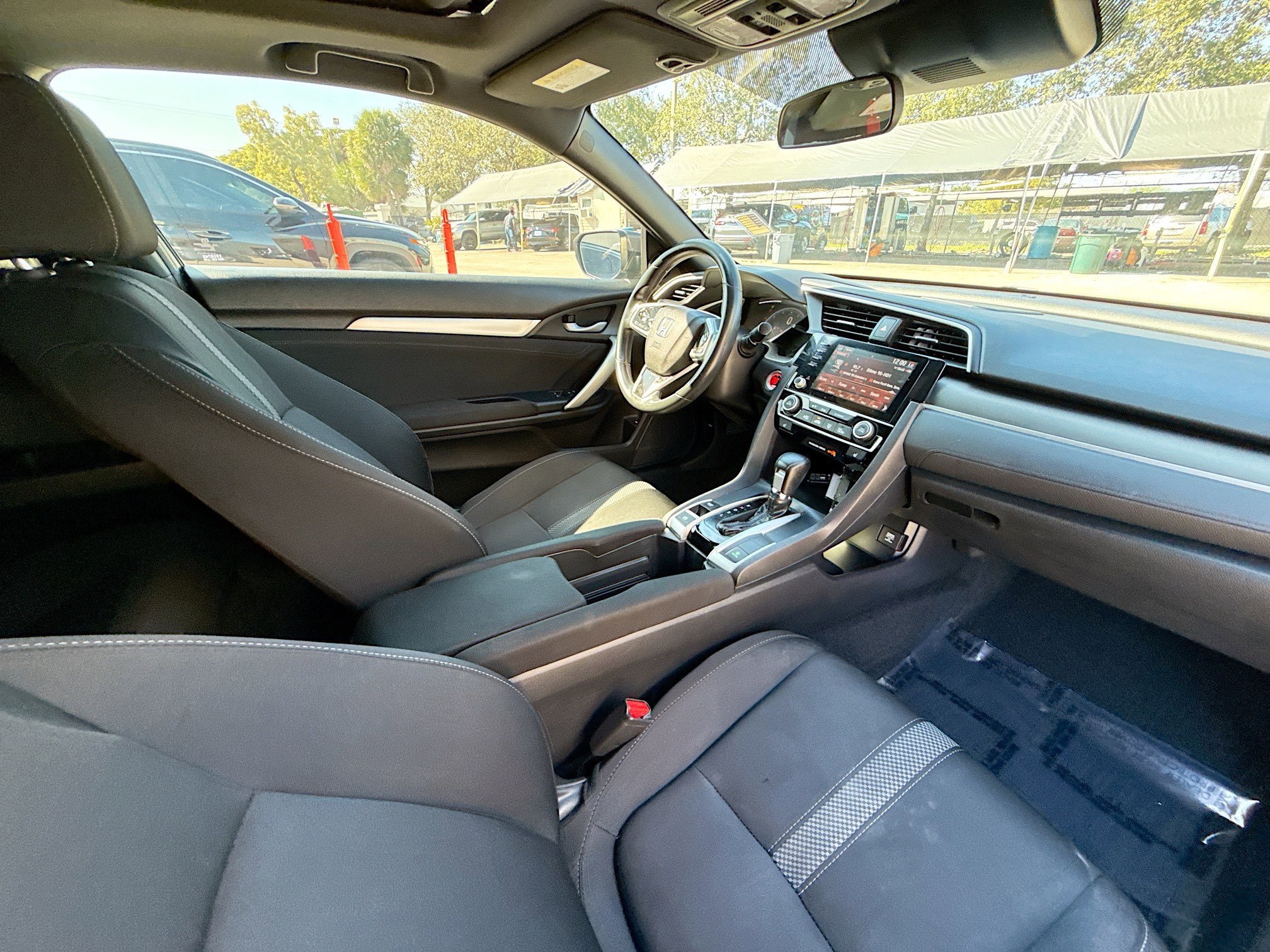 Used 2020 Honda Civic EX image 28