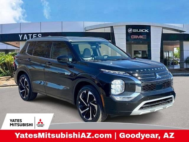 Used 2024 Mitsubishi Outlander SEL image 1