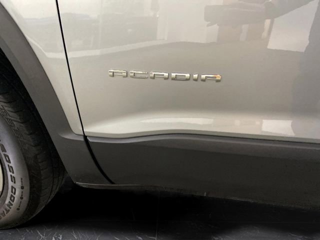 Used 2023 GMC Acadia SLE image 23