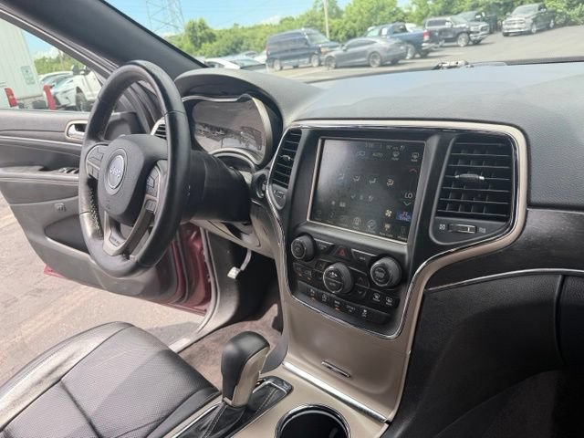 Used 2017 Jeep Grand Cherokee Limited w/ Luxury Group II AWD/4WD image 21