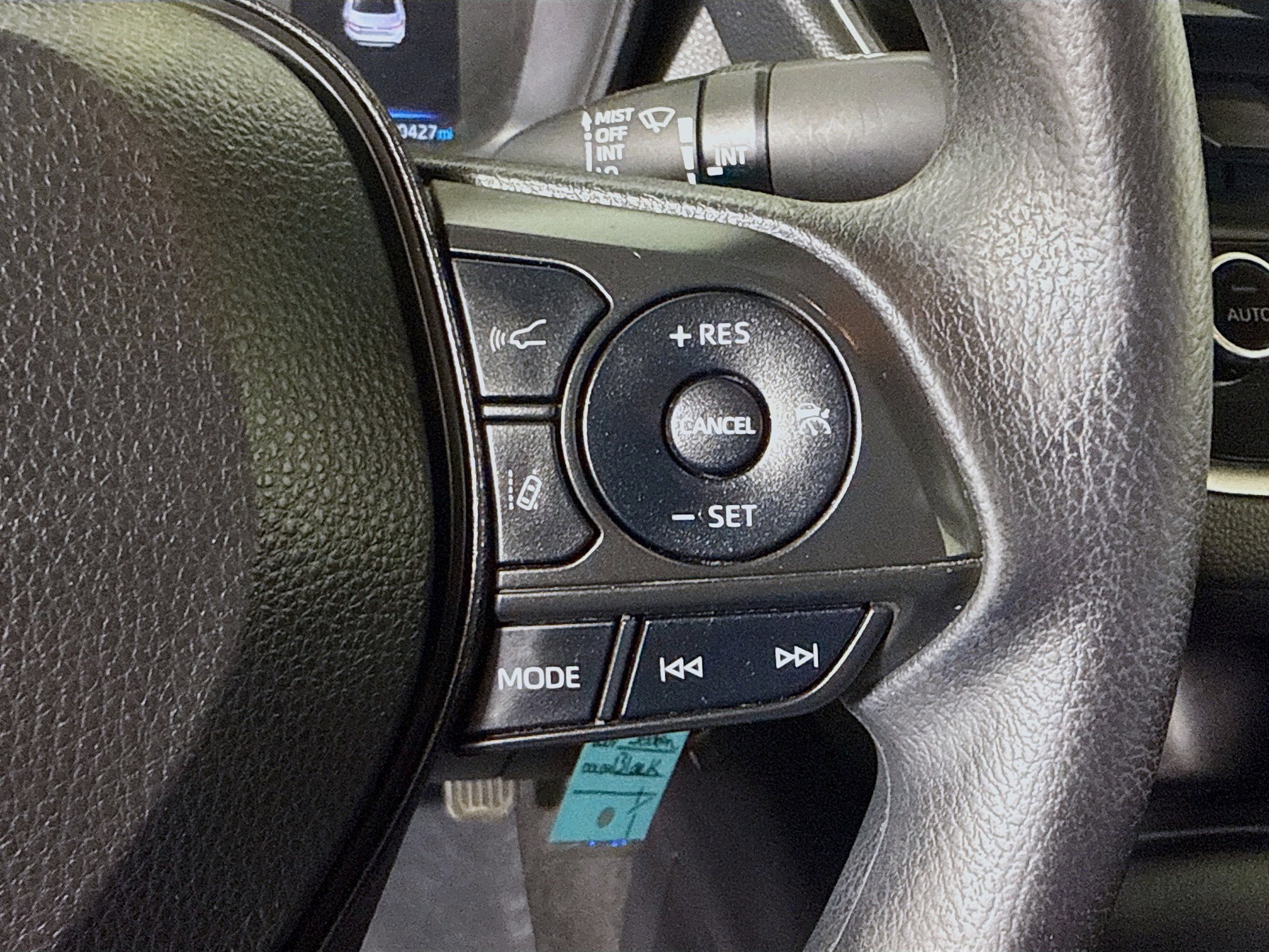 Used 2022 Toyota Corolla LE image 15