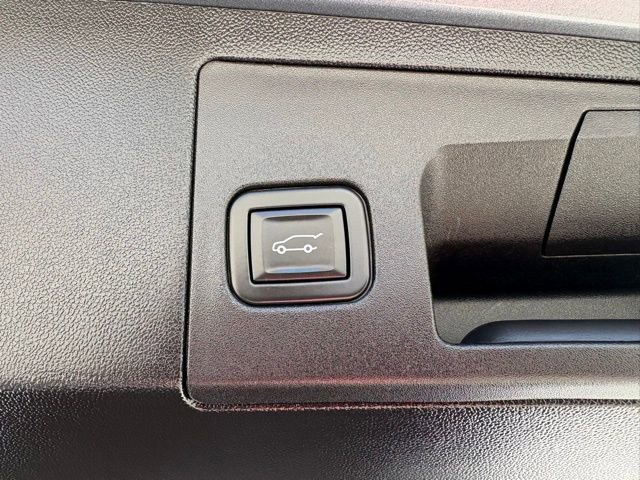 Used 2021 Cadillac XT5 Premium Luxury image 38