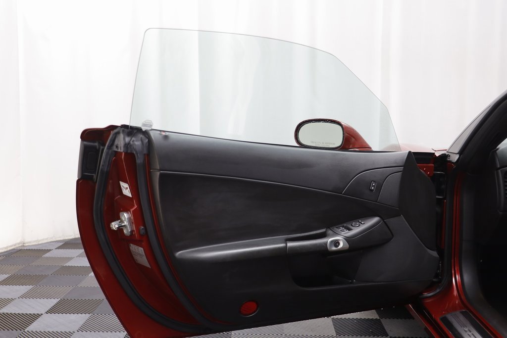 Used 2010 Chevrolet Corvette Coupe w/ Roof Package image 4