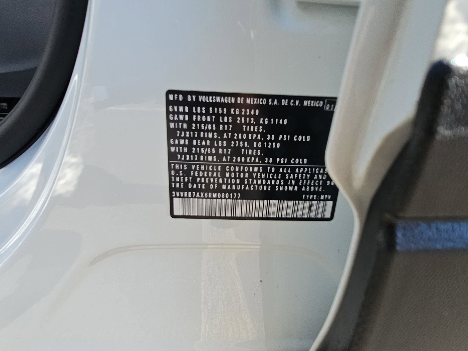 Used 2024 Volkswagen Tiguan S image 37