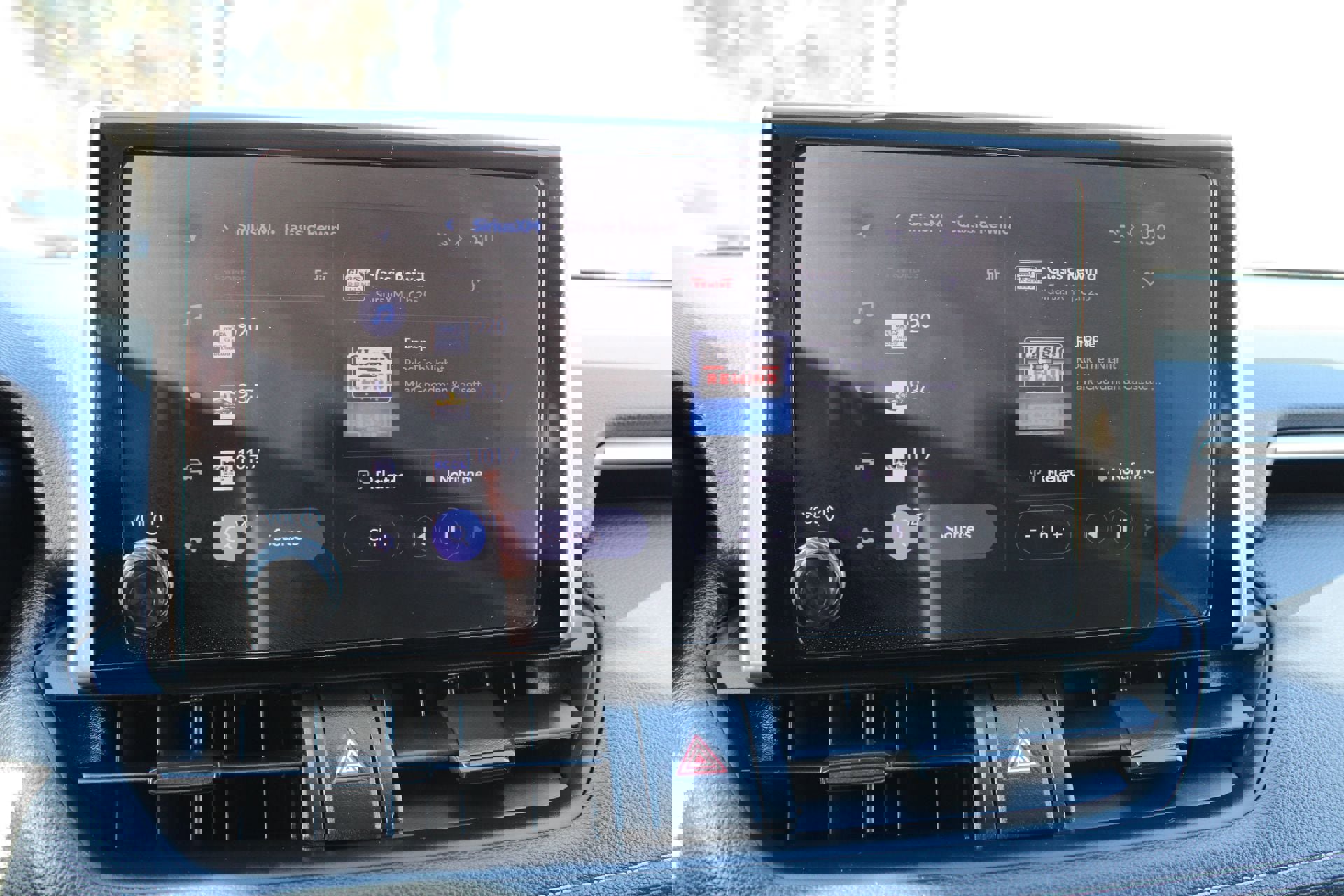 Used 2024 Toyota RAV4 LE image 34