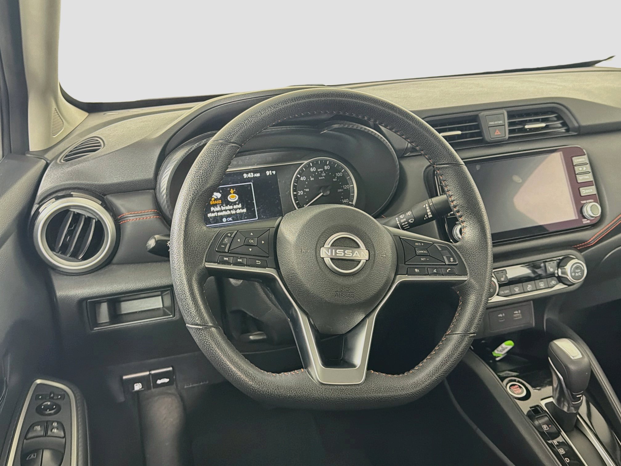 Used 2024 Nissan Versa SR FWD image 17