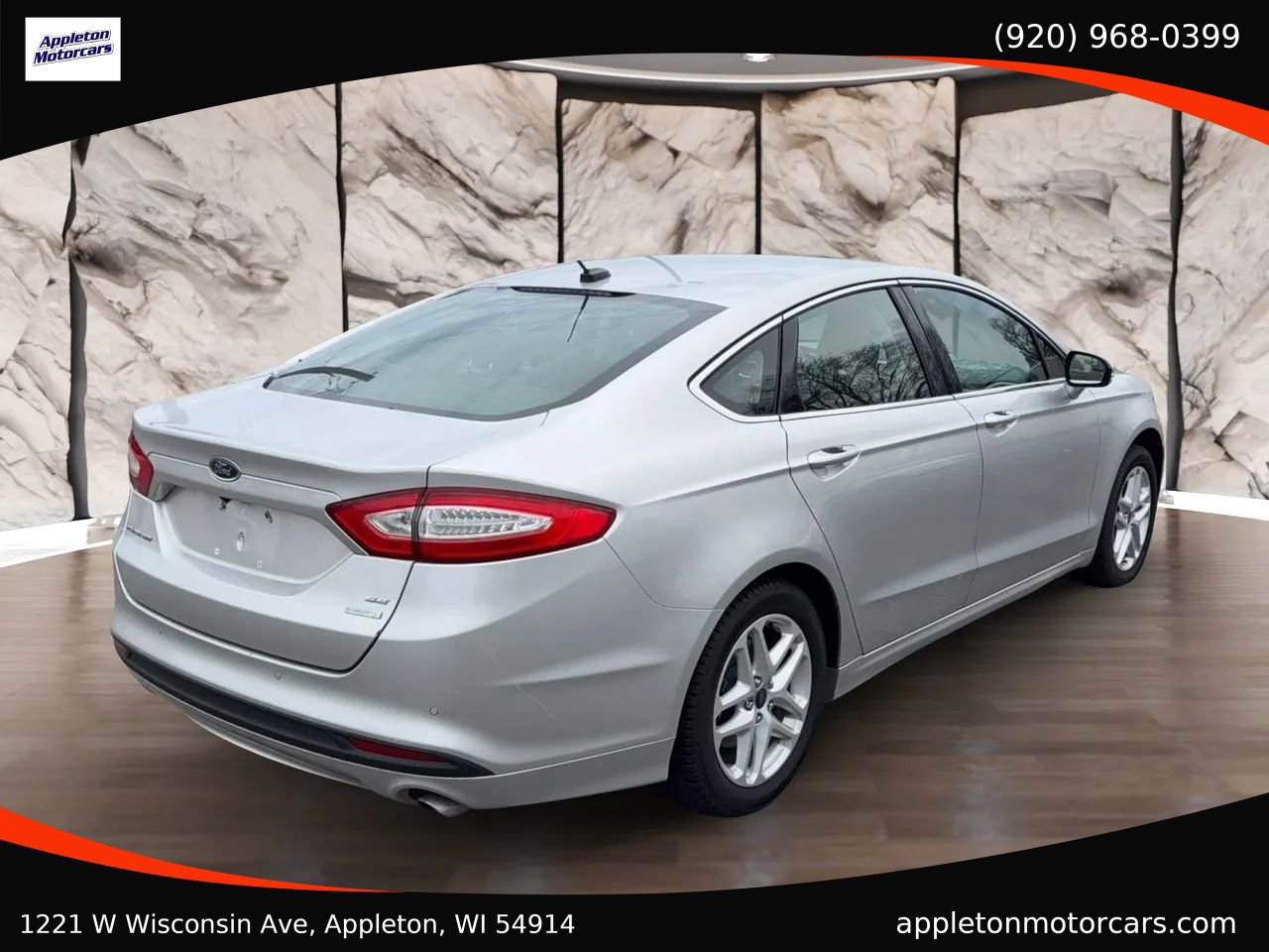 Used 2014 Ford Fusion SE w/ Equipment Group 202A FWD image 5