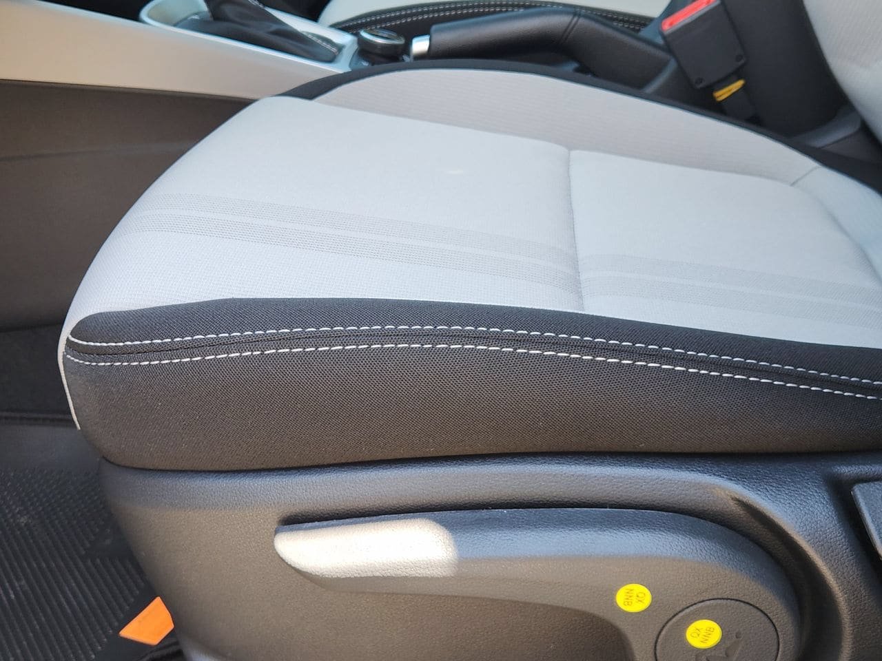 New 2026 Hyundai Venue SEL FWD image 21