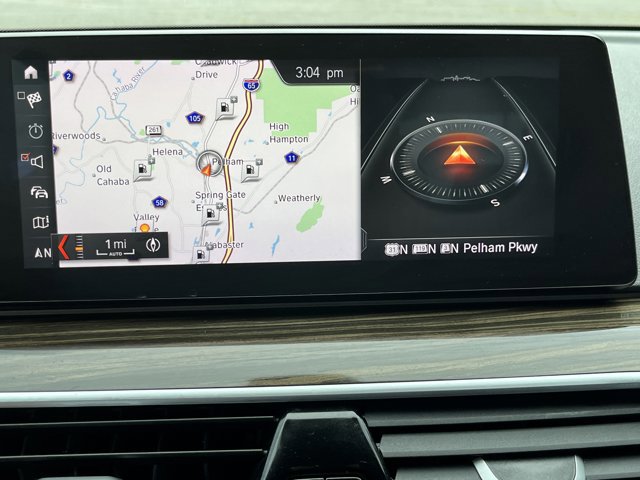 Used 2019 BMW 540i w/ M Sport Package image 11