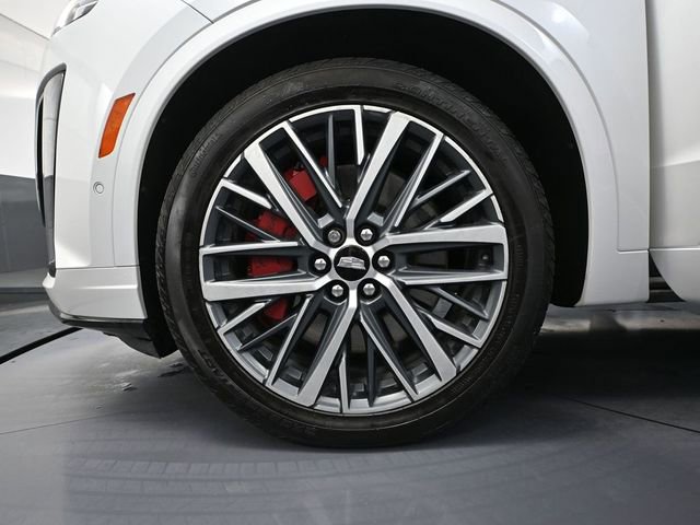 Used 2024 Cadillac XT6 Sport w/ Platinum Package image 18