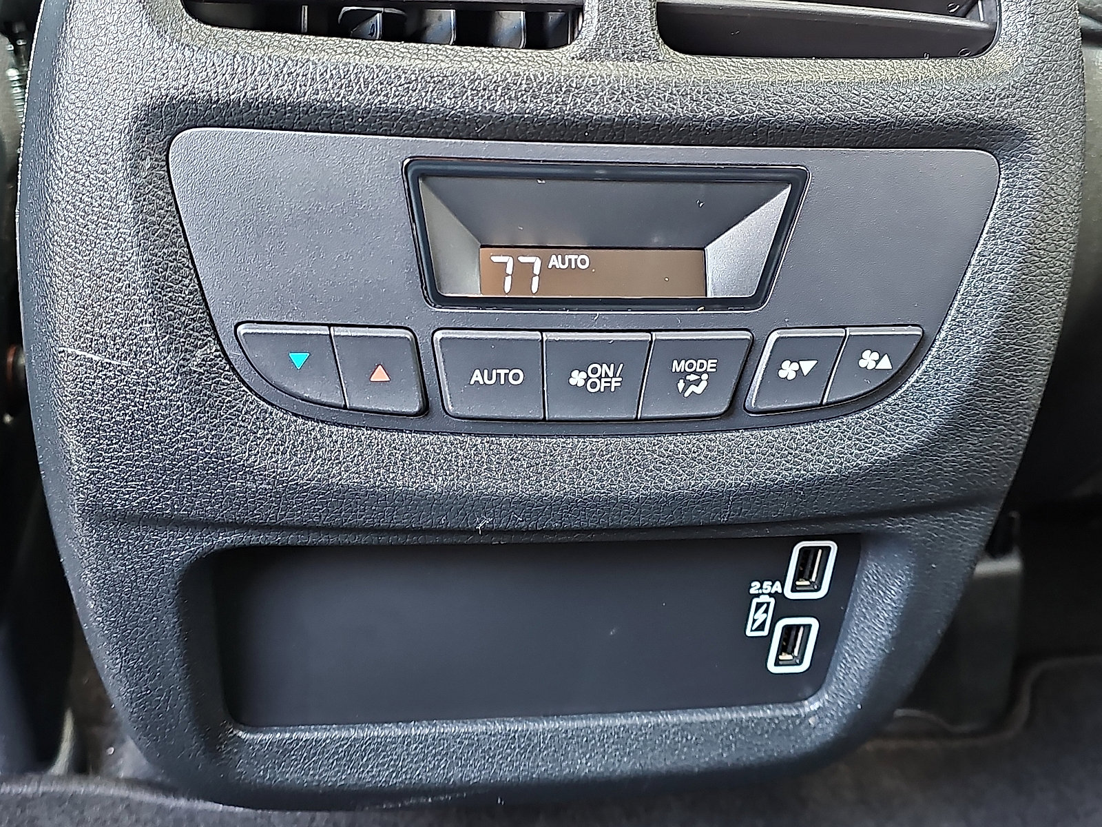 Used 2022 Honda Pilot EX-L image 12