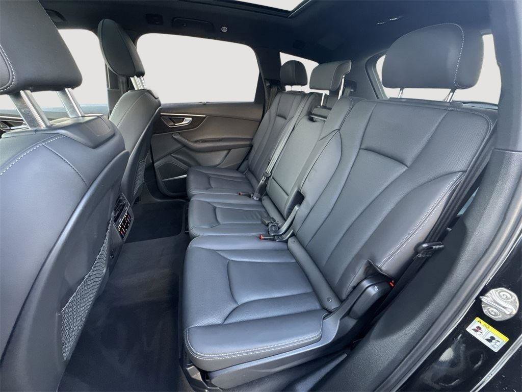 Certified 2025 Audi Q7 3.0T Premium Plus w/ Premium Plus Package image 24